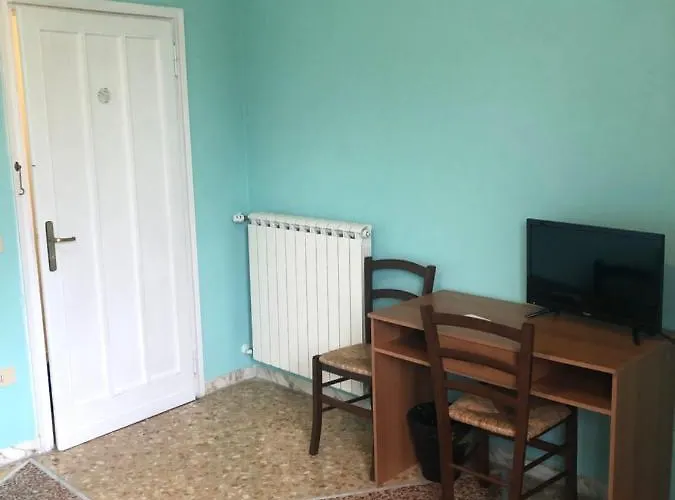 Leandro Bed 招待所